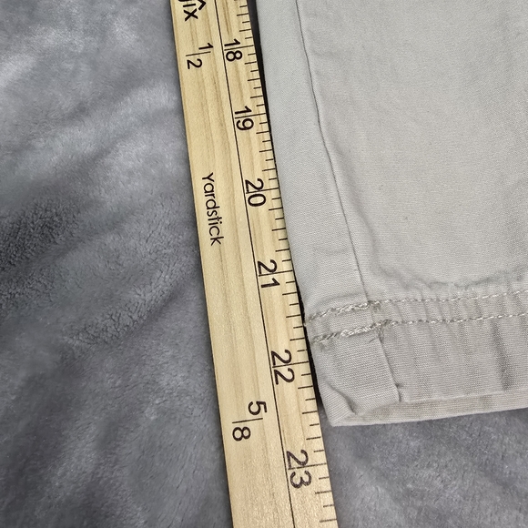 Columbia Off White Cropped Capris Womens Size 10 - Picture 4 of 9